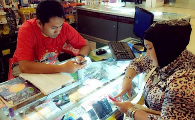 Strategi Jitu Kios Pulsa Murah dan Laris Strategi Jitu Kios Pulsa Murah dan Laris