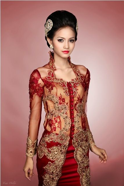 Model Kebaya Anne Avantie Untuk Wisuda Terbaru Model Kebaya Anne Avantie Untuk Wisuda Terbaru