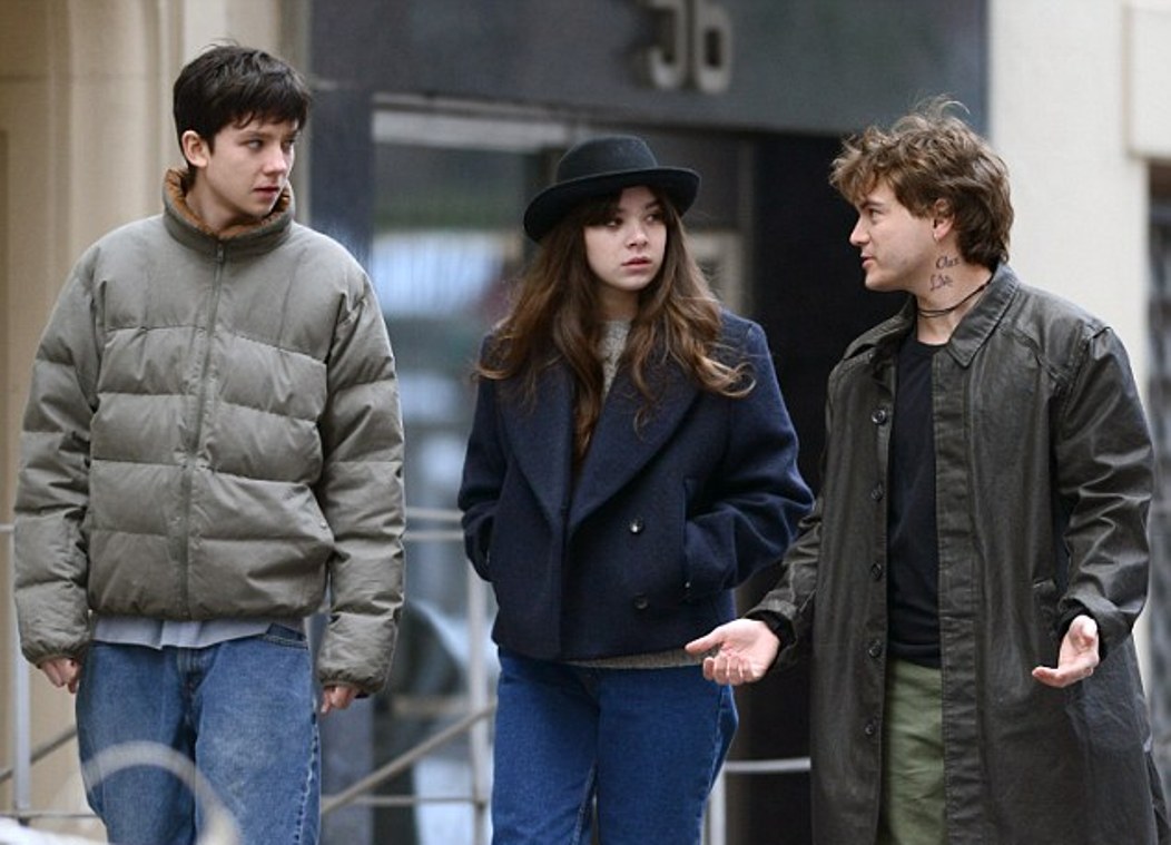 Ten thousand saints. десять тысяч святых 2015. десять тысяч святых актеры главные фото 2015. десять тысяч святых фильм 2015. десять тысяч святых смотреть.