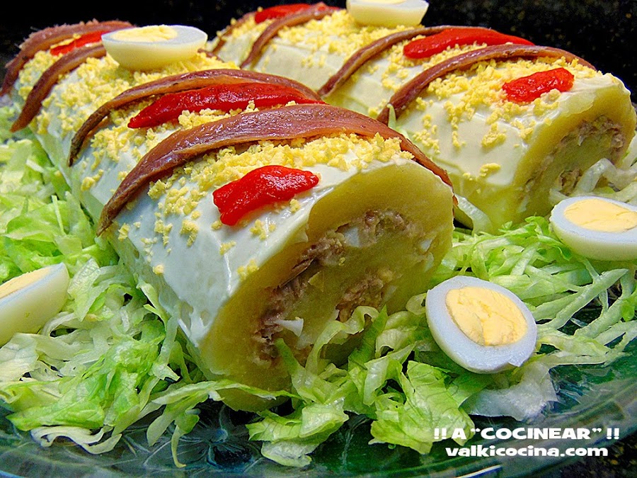 Rollo de patata relleno de atún