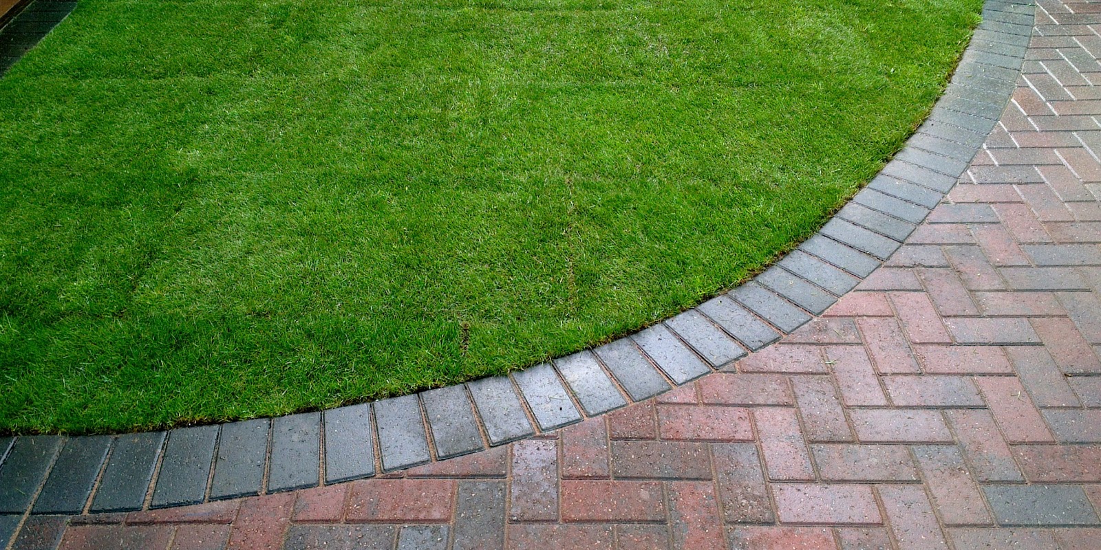 Sidewalk and driveway edging Lawn and Landscaping in DC, Maryland and