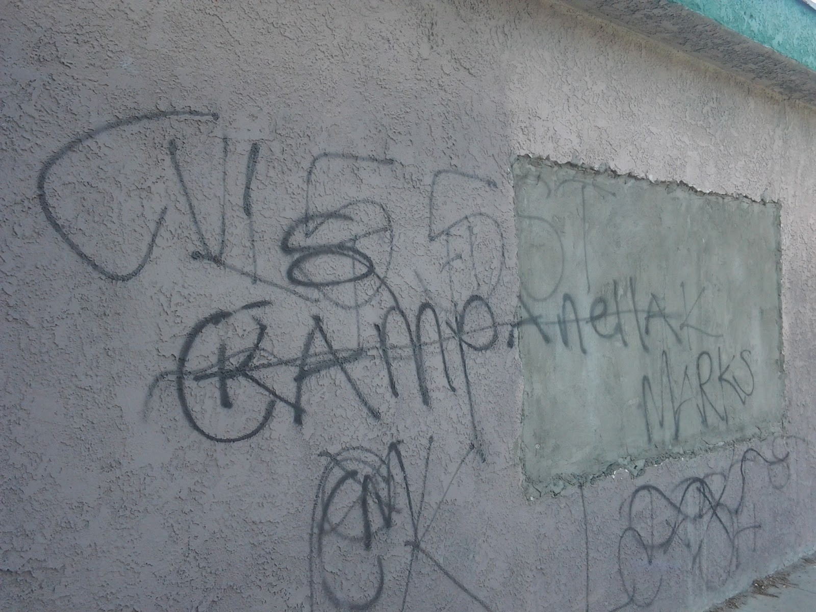 blood gangs graffiti Campanella park piru ( compton )