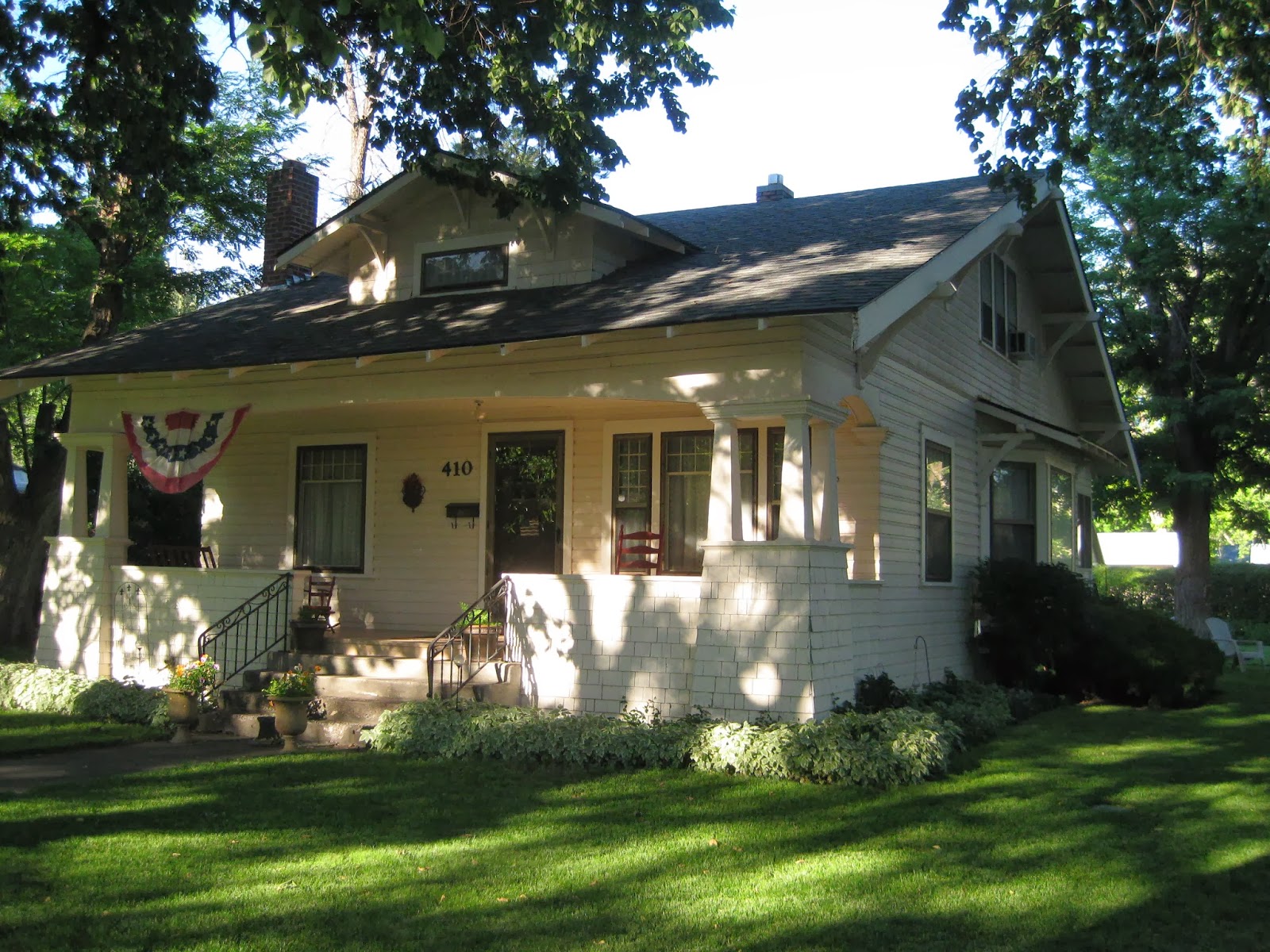 Craftsman Bungalow House For Sale Mountain Home, Idaho Classic