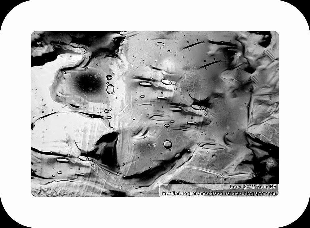 Foto Abstracta 3058 Curtido por las heridas - Tanning by the wounds Foto Abstracta 3058 Curtido por las heridas - Tanning by the wounds
