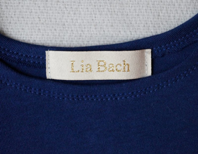 Lia Bach Kindermode blaues Kleid Mädchen Couture