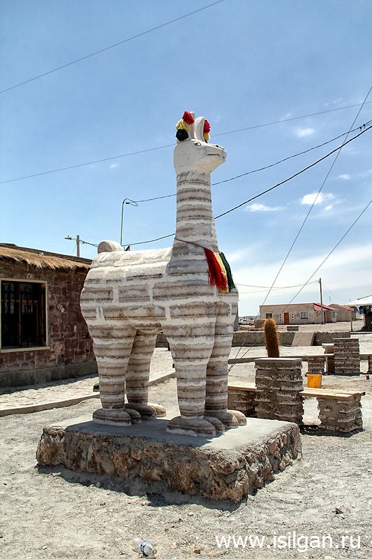Музей ламы и соли (Museo de la Llama y la Sal "Colchani") Muzej-lamy-soli-Museo-de-la-Llama-Sal-Colchani-Derevnja-Kolchani-Bolivia
