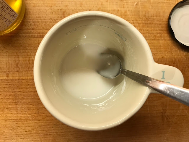 Icing made up in a bowl