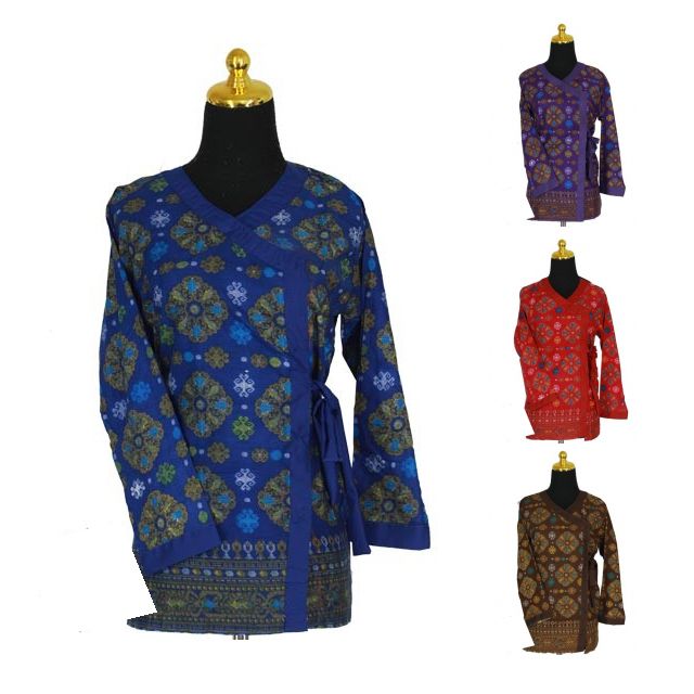 Model Kemeja Batik Wanita Kancing Samping Modern Model Kemeja Batik Wanita Kancing Samping Modern