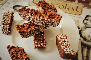 foto barretta ai cereali con cioccolato di uova di pasqua