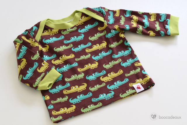 Babyshirt aus Krokodil Jersey von Lillestoff