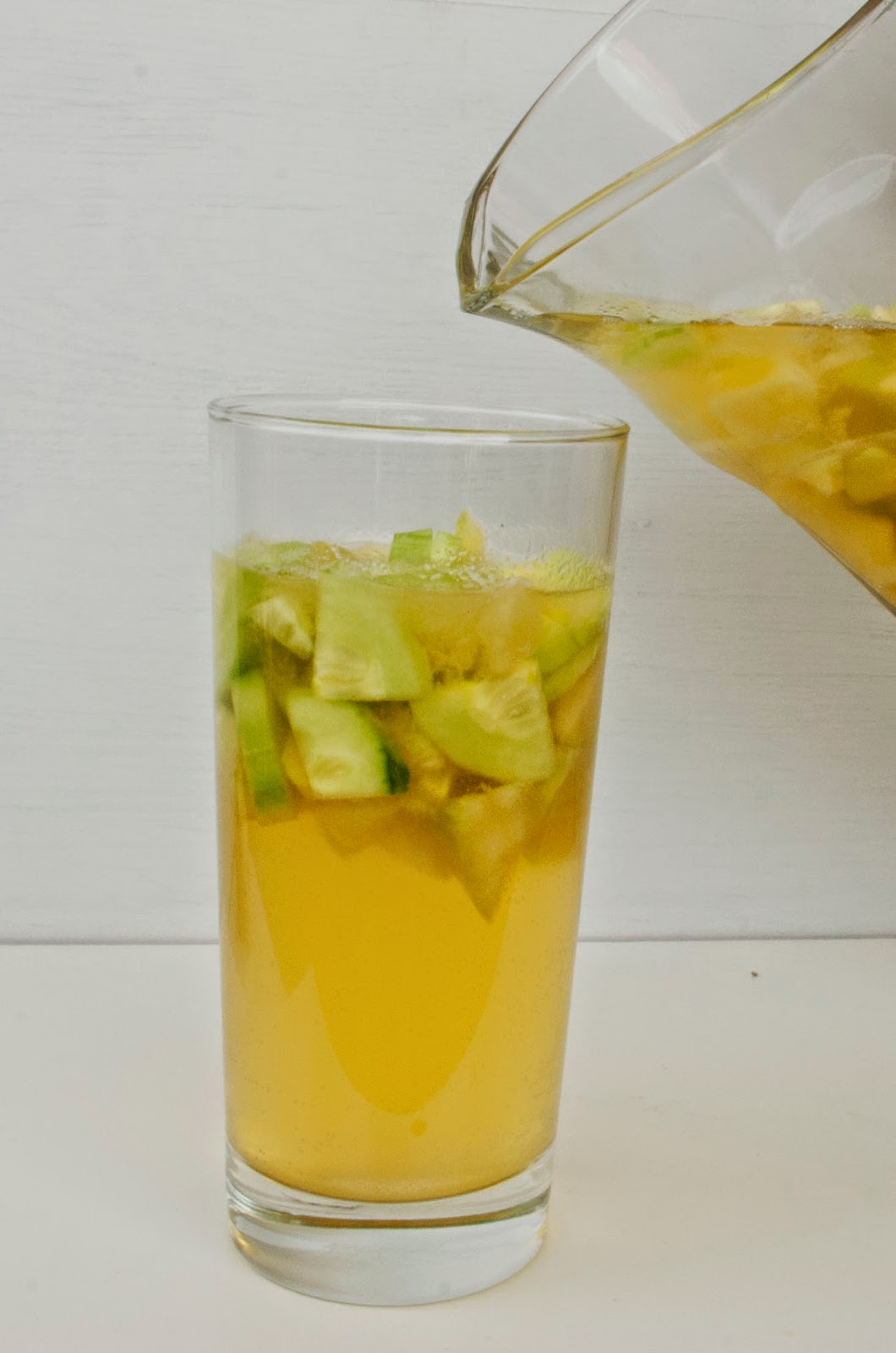 Gurken Melonen Bowle — Rezepte Suchen