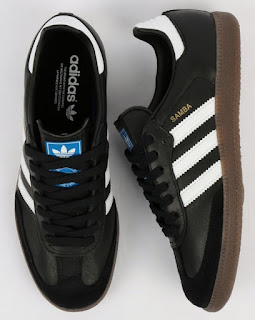 A pie clon biblioteca The most popular Adidas Casual Shoes - Best Football Casual Shoes -  Workingclass.id