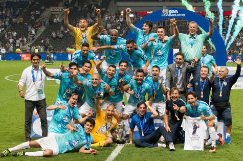 Equipo de fútbol Pachuca Tenis, playeras