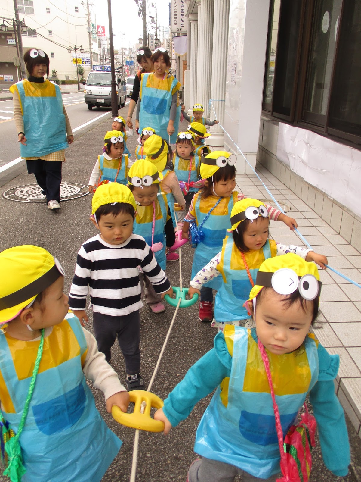 こんにちは 柏中央保育園です 今週のもも組さん