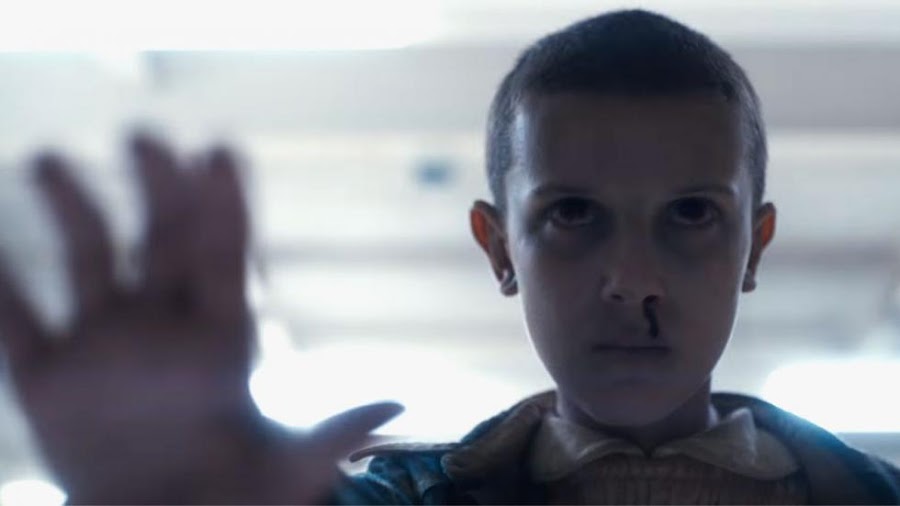 STRANGER THINGS (2016) - SERIE