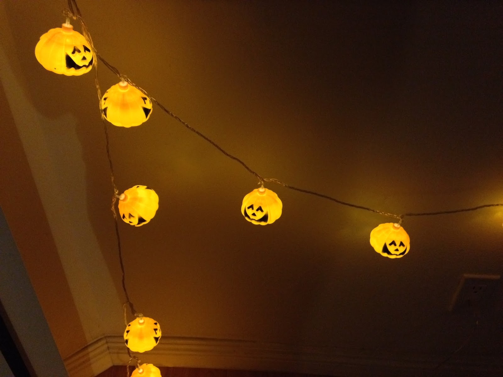 Happiness: Halloween Pumpkin LED String Lights,Halloween Decoration 