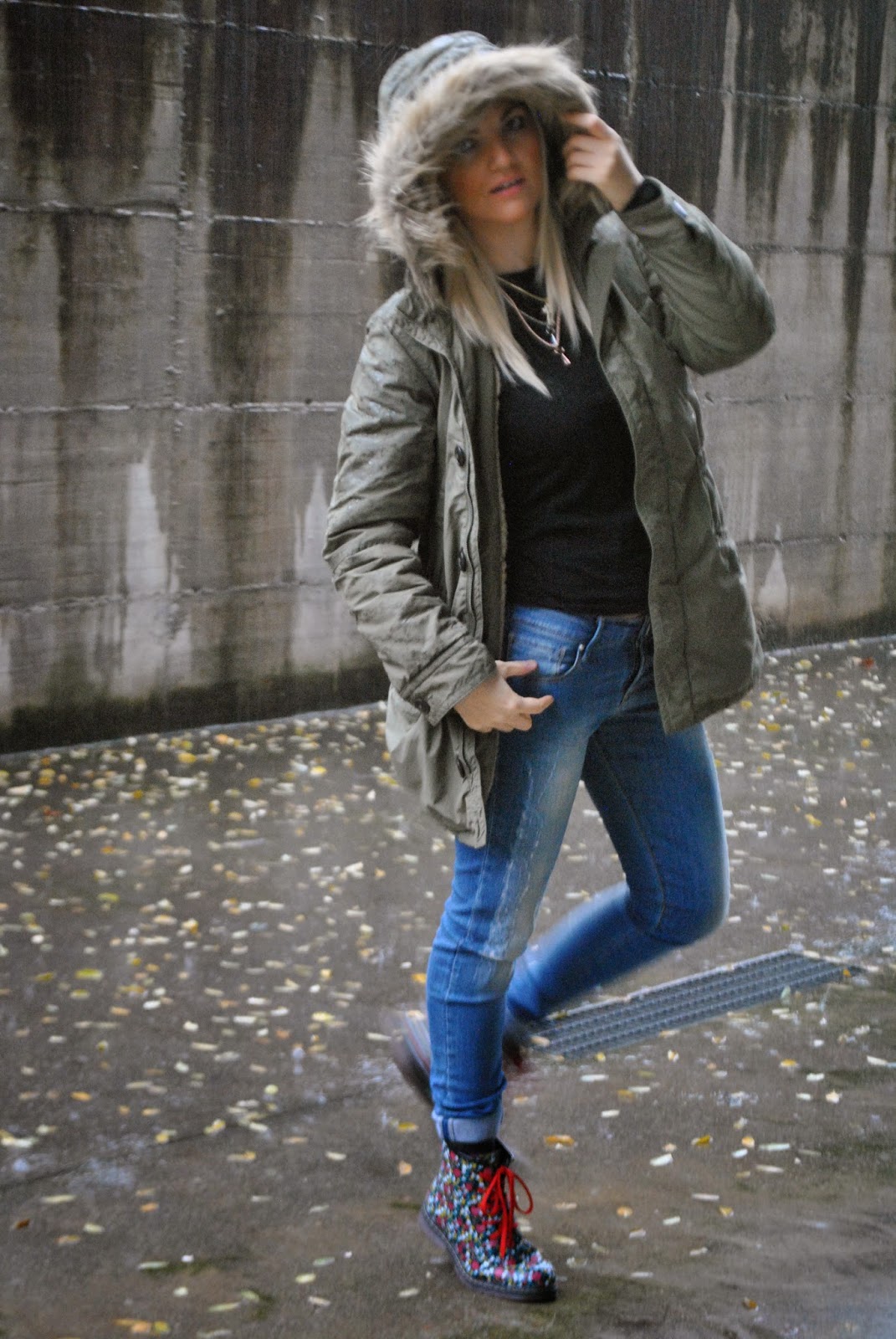 Color-Block By FelyM.: OUTFIT: JEANS PARKA AND RAINY BOOTS