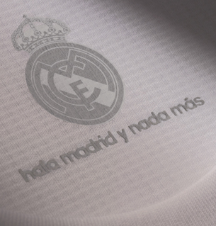 detalles camiseta Real Madrid