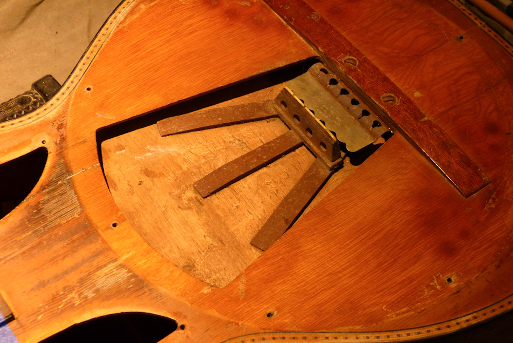 1930s Regalmade "BalsaResonator" Tenor Guitar
