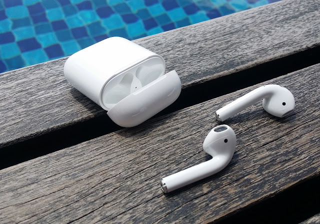 Apple AirPods and Charging Case