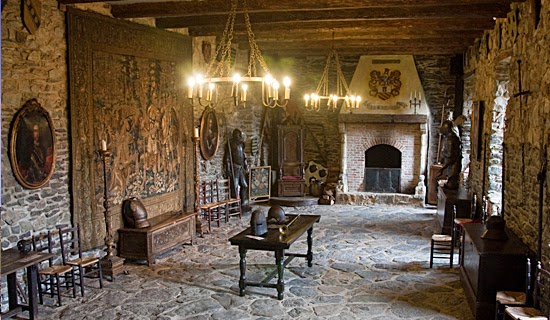 Interior de um castelo medieval