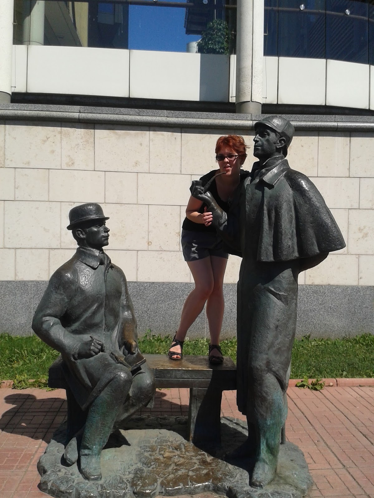 Are Vasiliy Livanov and Vitaly Solomin like Holmes and Watson? Are Vasiliy Livanov and Vitaly Solomin like Holmes and Watson?