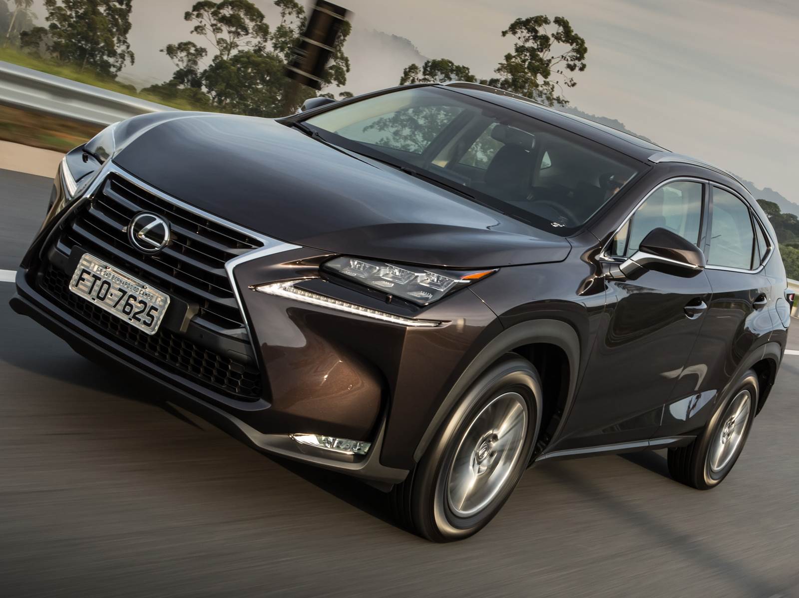 Lexus NX 200t chega ao Brasil preço parte de R 216.300 Lexus NX 200t chega ao Brasil preço parte de R 216.300