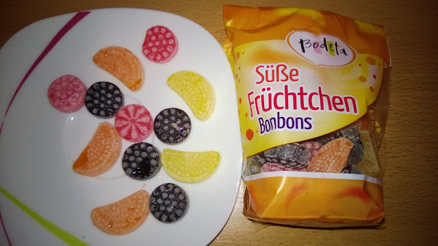 bunte Mischung an verschiedenen Bonbons