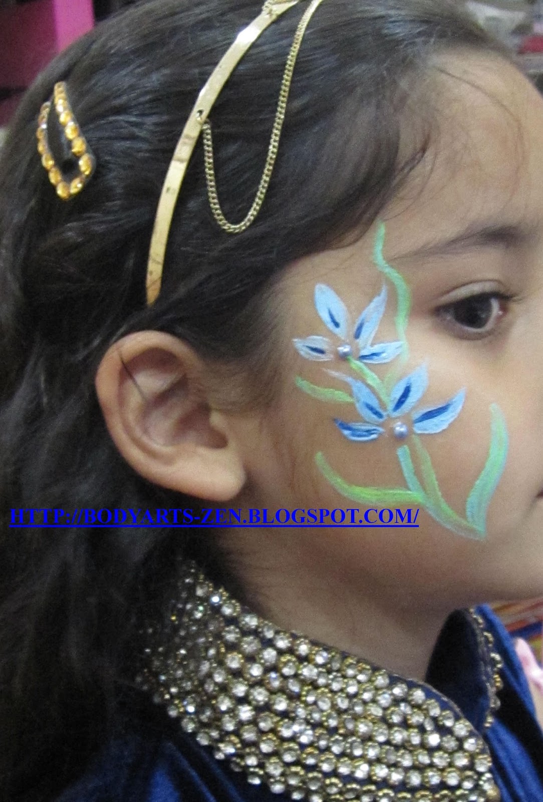 Face Painter KL, Henna & Glitter Tattoo Kuala Lumpur, Body Art Face Painting in KL Birthday Party