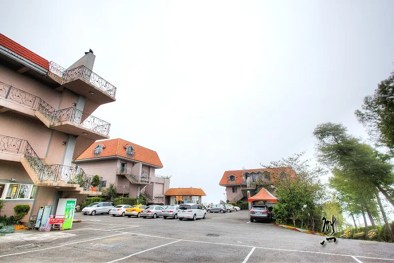 清境SPA泳池民宿|淳境景觀休閒山莊|還有兒童遊戲區、KTV、健身房、泡茶區設施超豐富