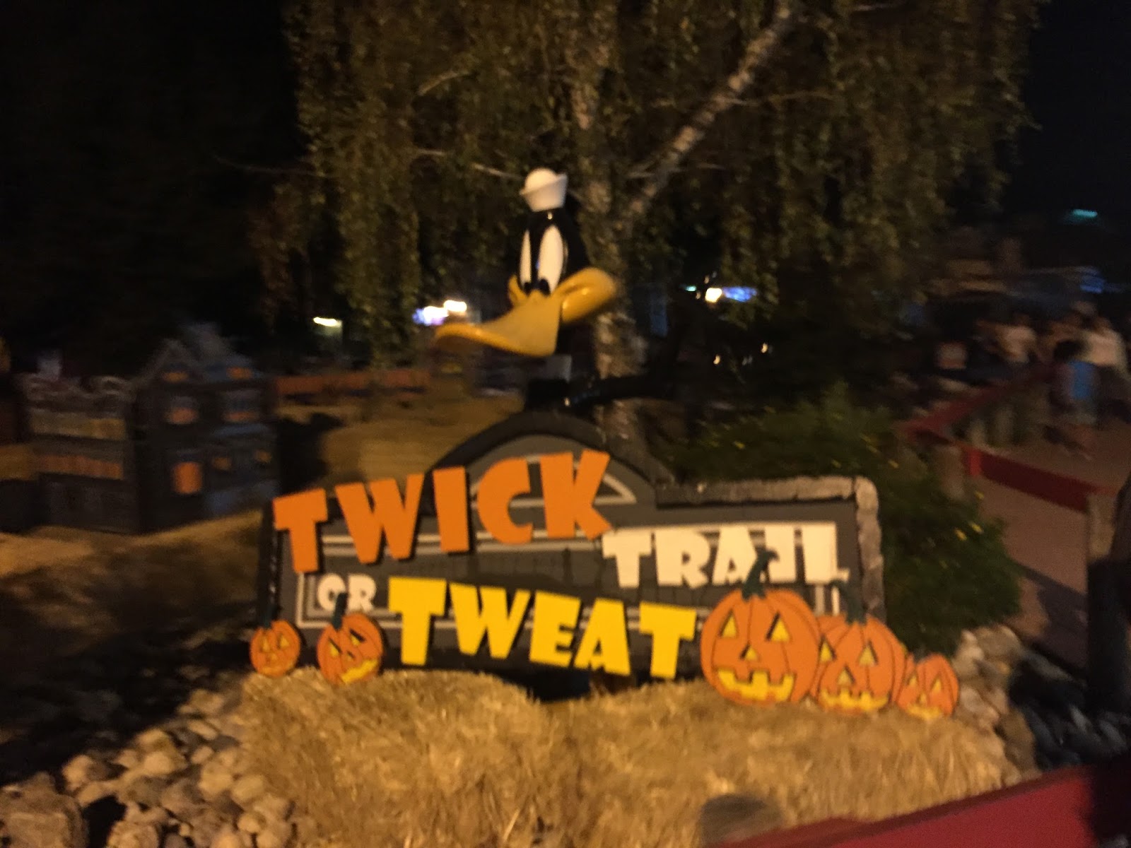 Fright Fest 2015 at Six Flags Discovery Kingdom Full Review with
