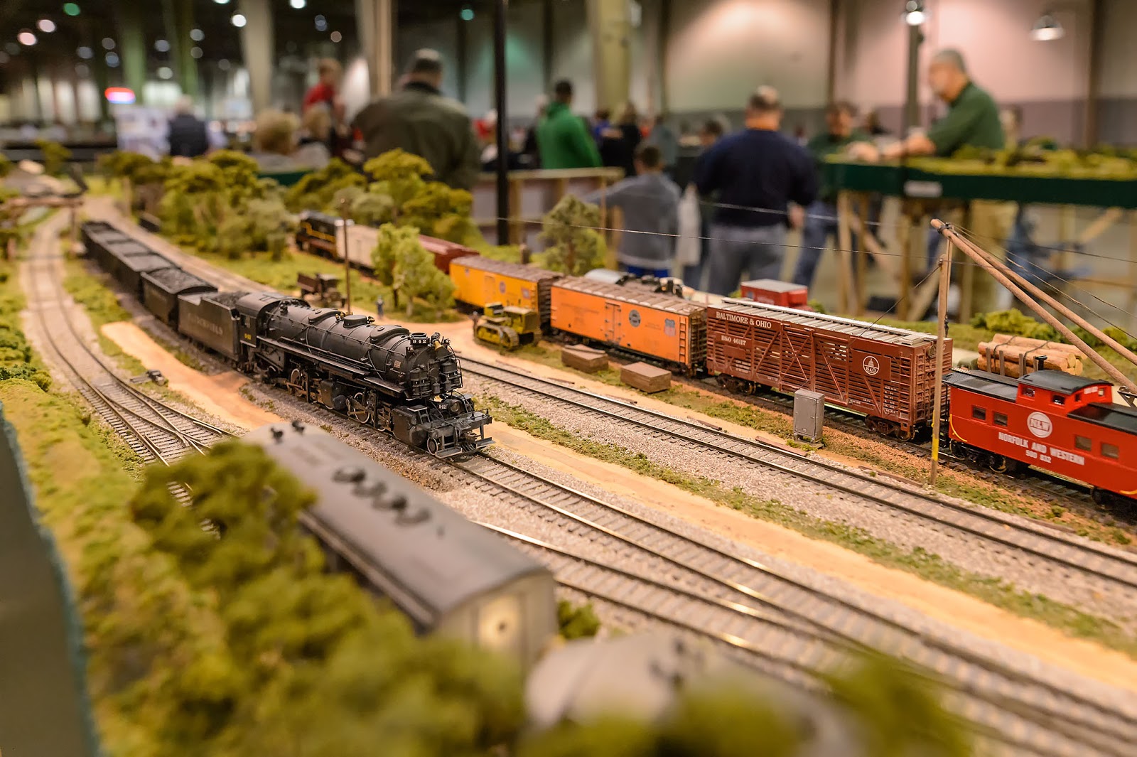 Bubba's Garage Photos from the World's Greatest Hobby on Tour in Charlotte, NC