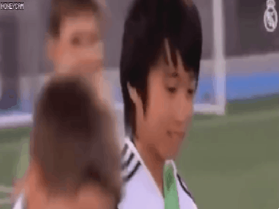 일본의 이강인급 유망주.GIF | 인스티즈