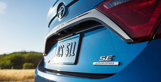 2016 Toyota Camry Special Edition Review 2016 Toyota Camry Special Edition Review