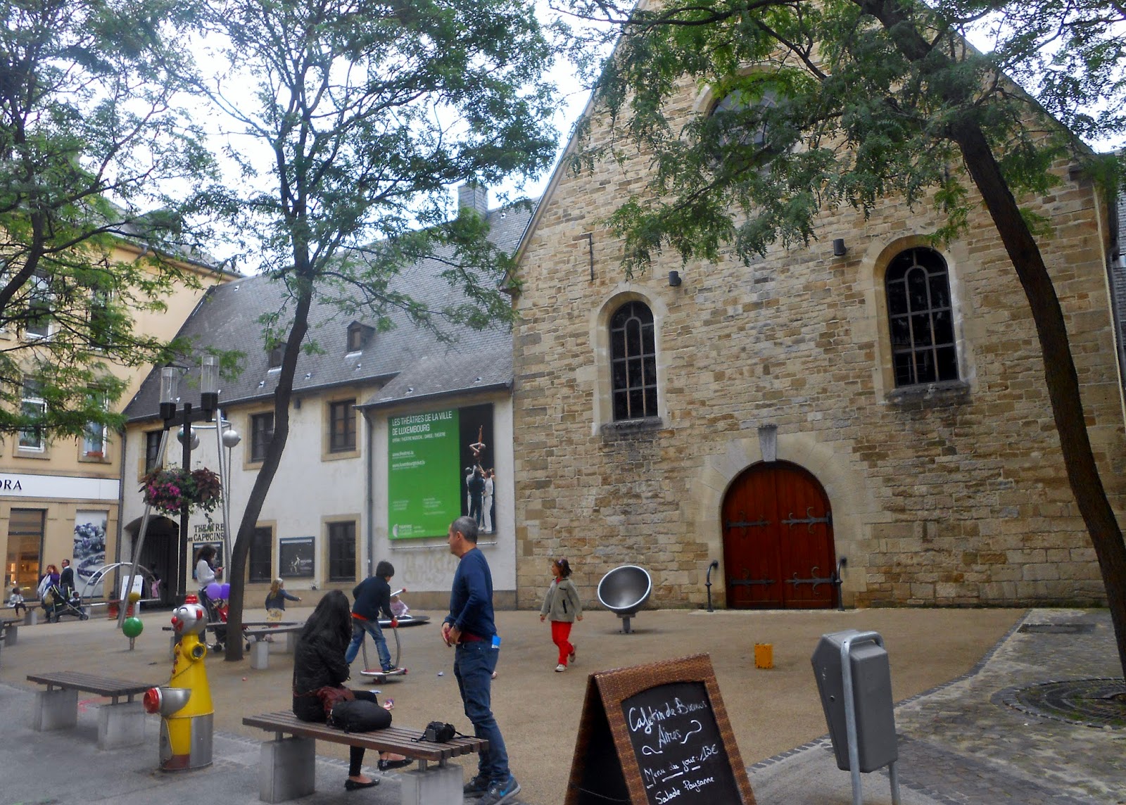 Viajar e descobrir Luxemburgo Luxembourg Théâtre Des Capucins