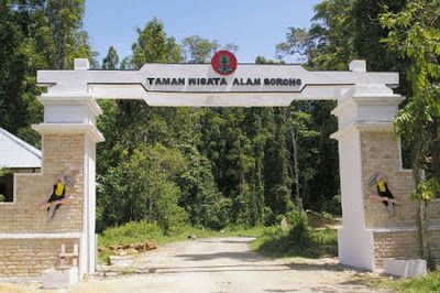 Wisata alam sorong Papua www.dihaimoma.com