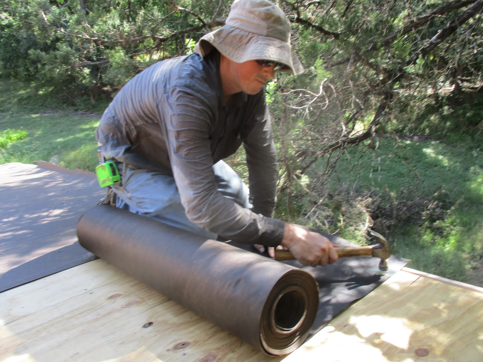 TBrick Shed Drip Edge, Felt Paper and Roof Paneling