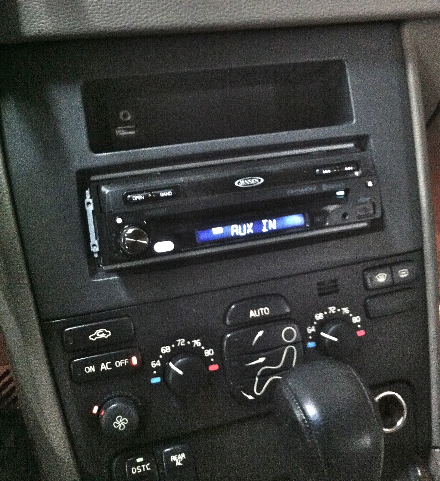 Volvo XC90 Aftermarket Stereo Installation Automotive Zone