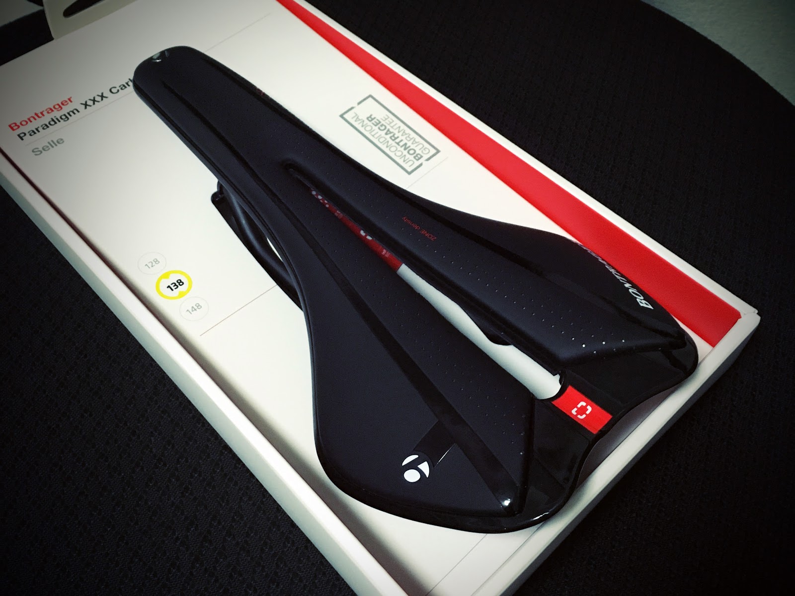 BONTRAGER PARADIGM XXX 138mm カーボンサドル ∴ BONTRAGER paradigm