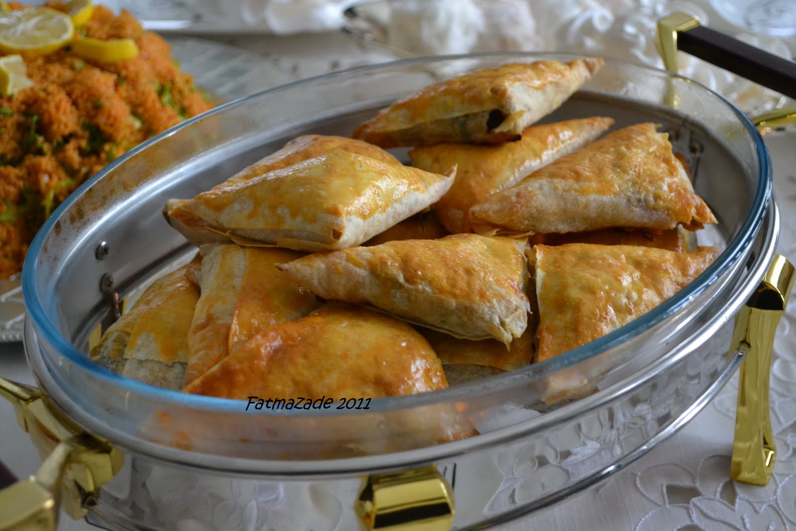 fatmazade lezzeti ISPANAKLI PASTIRMALI MUSKA BÖREĞİ