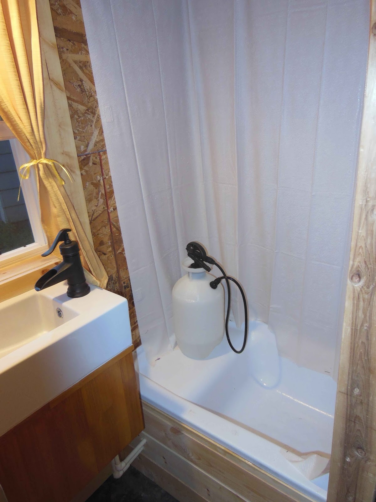 MooseVilla Temporary Indoor Shower