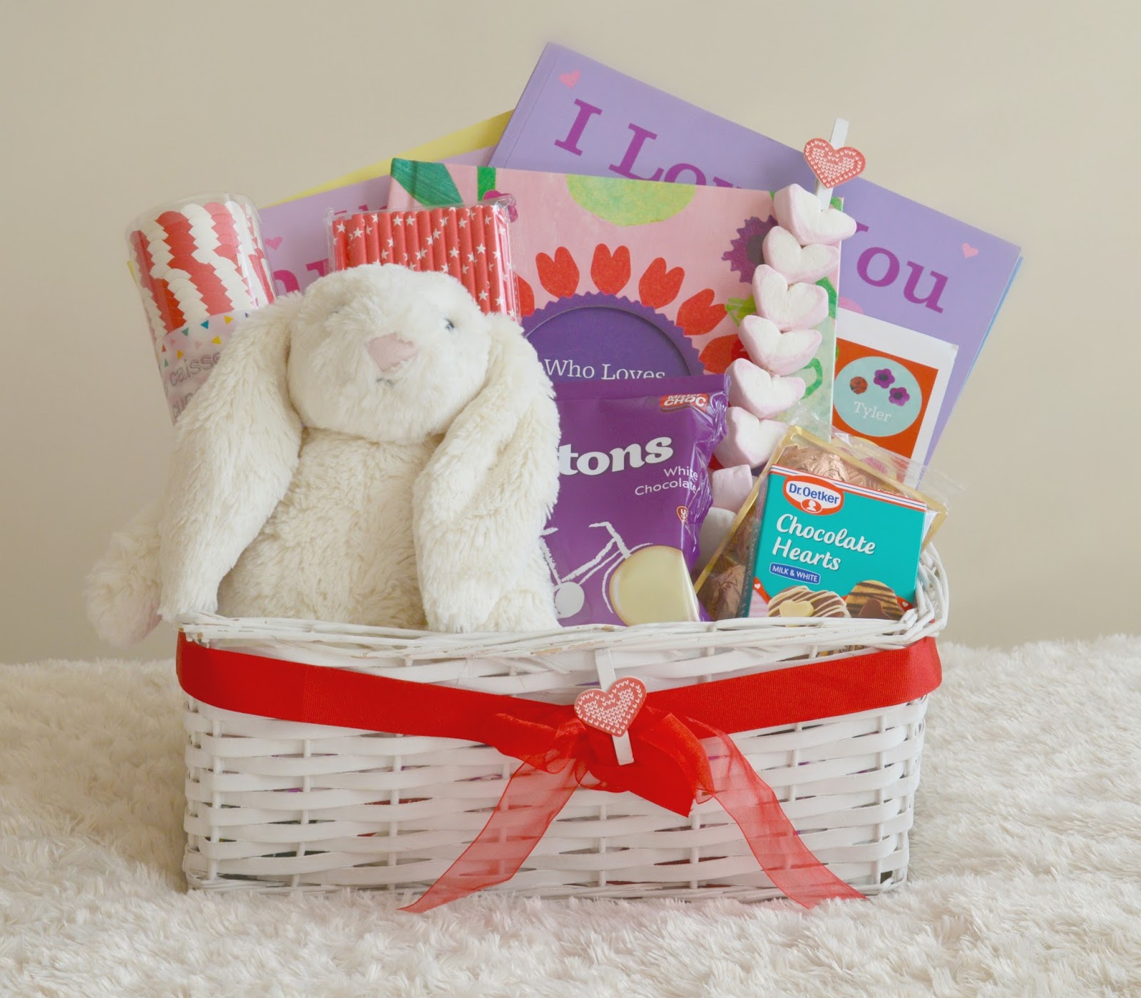 Valentine's Day Gift Basket For Children ♥ Dolly Dowsie