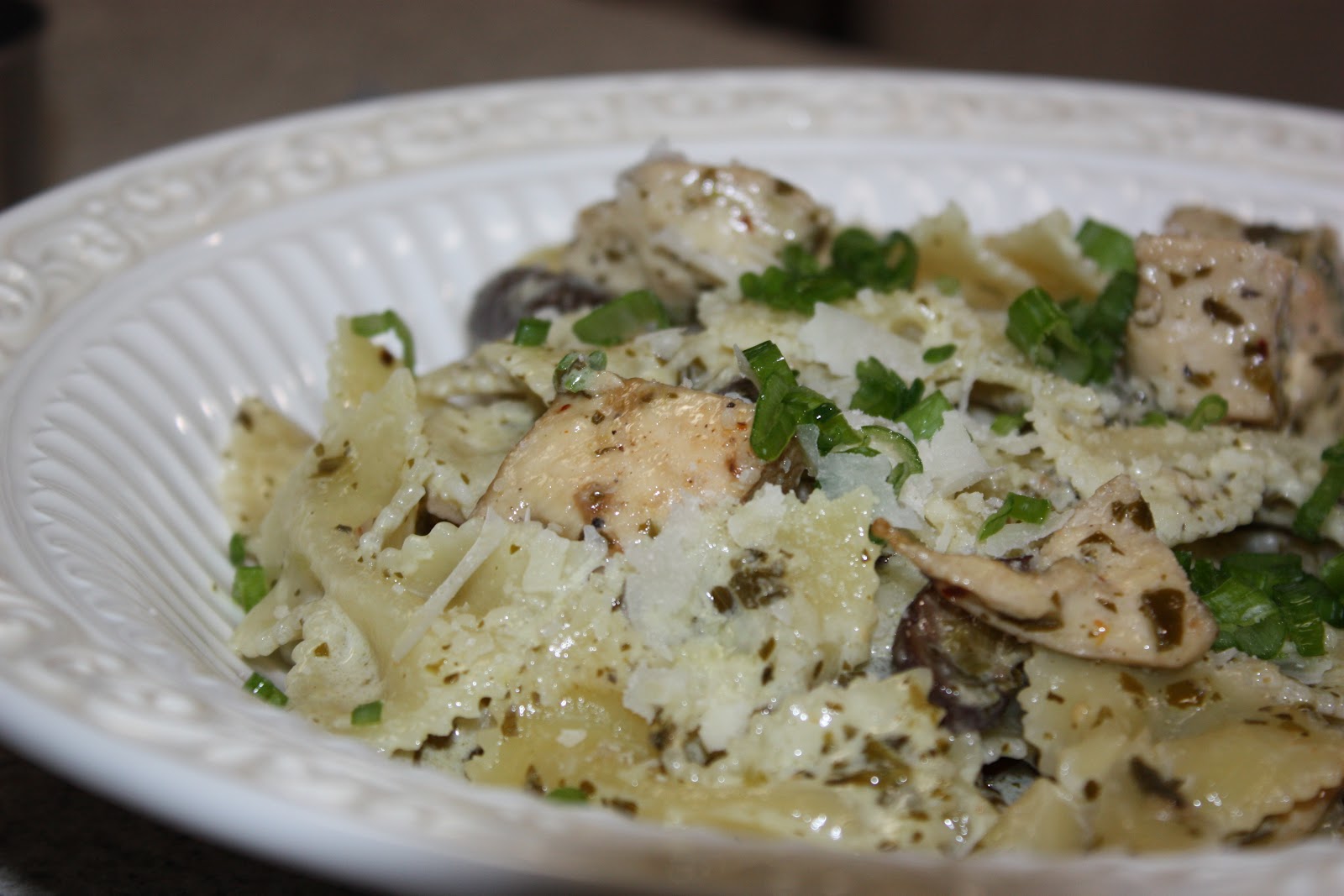 JKJ and E Live.Love.Laugh.Cook. Chicken Pasta with Basil Pesto Cream Sauce