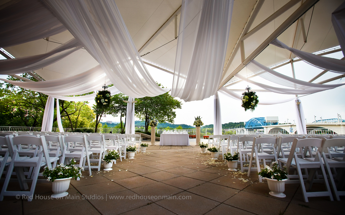 Tennessee Aquarium Wedding Venue Tennessee Aquarium Wedding Venue