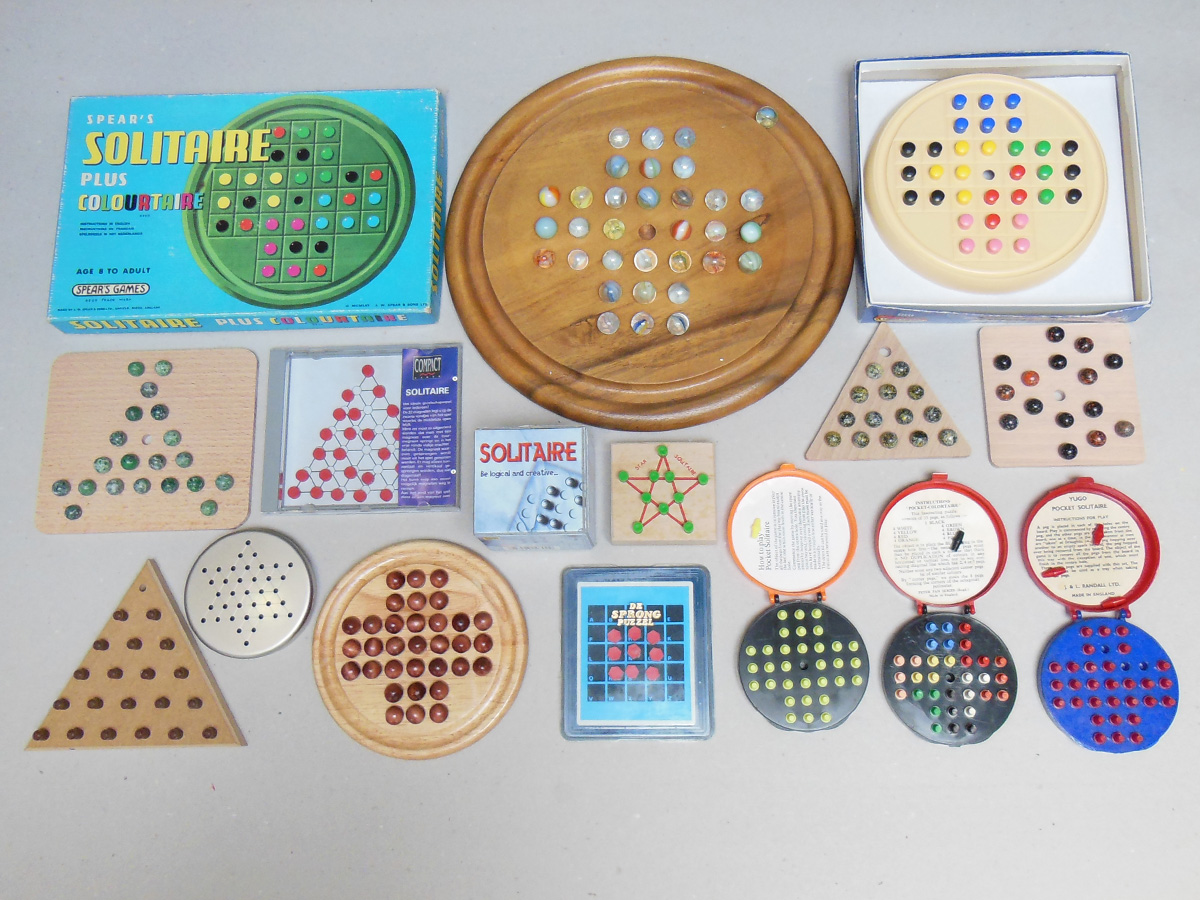 1002 Puzzles Solitaire & Movement puzzles