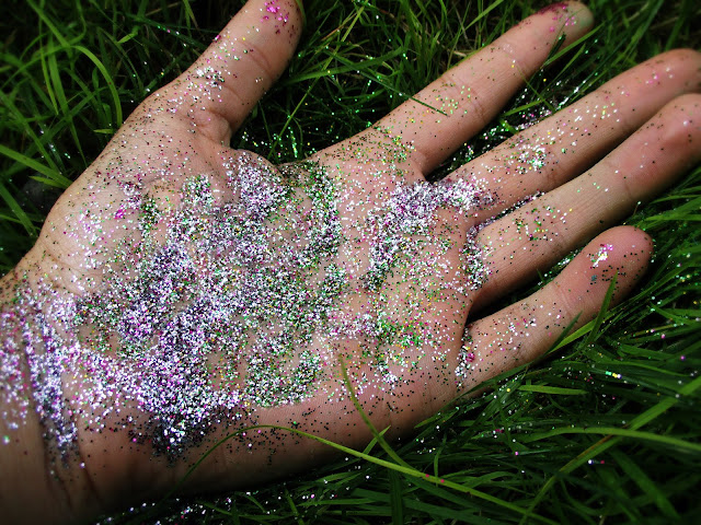 Baker Ross Glitzer Streuer Hand