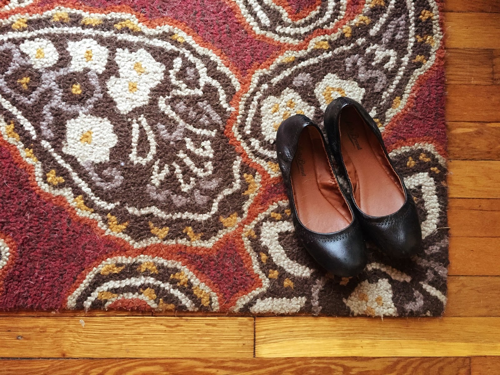 Living Small // Solutions When You Have No Entryway