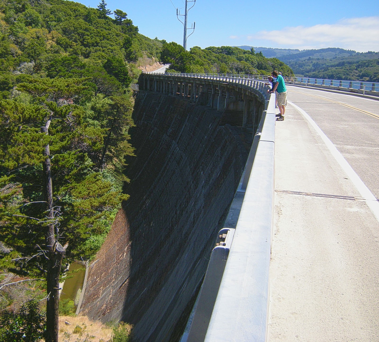Crystal Springs dam on the San Andreas fault near San Francisco. This dam survived the M7.8 1906 earthquake