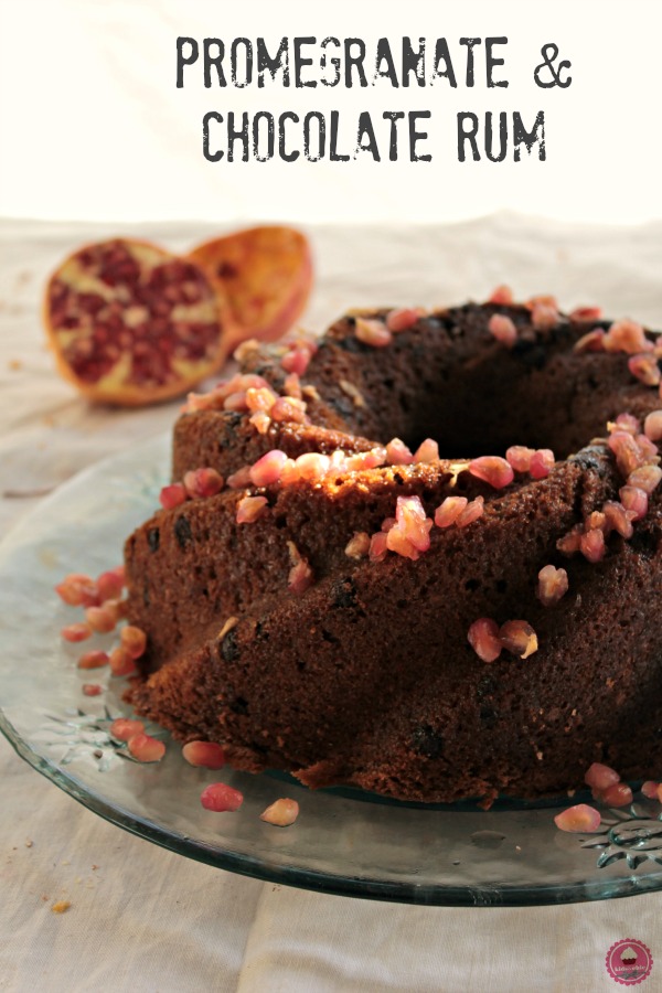 promegranate and chocolate run bundt cake 