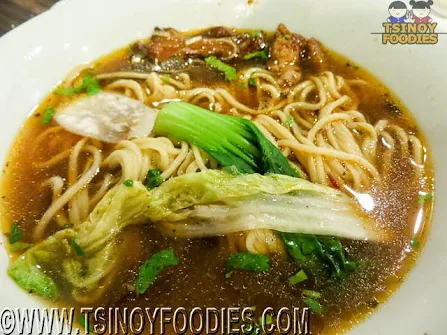 braised beef tendon noodle soup